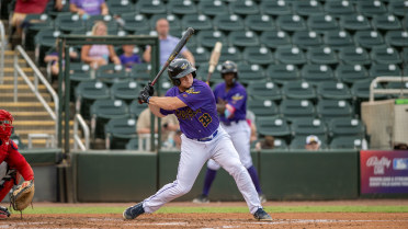 Mighty Mussels Connect on Four Homers in 11-4 Route of Blue Jays