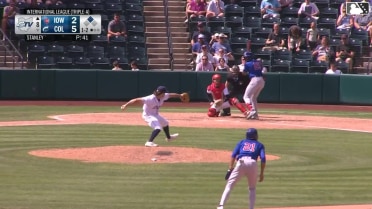 Jordan Nwogu out on a sacrifice fly to right fielder Alfonsin Rosario. Greg Jones scores.