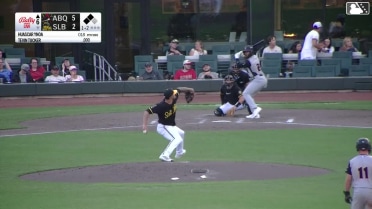 Tevin Tucker doubles (1) on a line drive to left fielder Christian Moore. Cole Carrigg scores. Drew Avans scores.