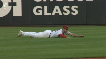 Parker Meadows makes two great diving catches