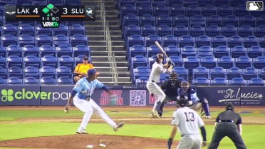 Jude Warwick reaches on a fielding error by second baseman Dylan Carey. Jesus Pinto scores. Zach MacDonald to 3rd.