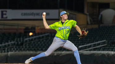 Tortugas Stave Off Elimination With Brilliant Bullpen in 7-2 Win
