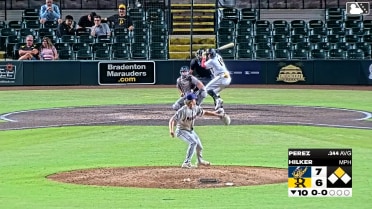 Michael Hilker In play, run(s) to Edgleen Perez