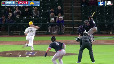 Ben Ross walks. Andrew Cossetti scores. Jake Rucker to 3rd. Garrett Spain to 2nd.