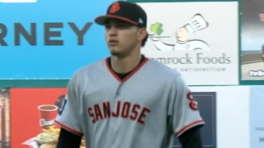 Giants No. 17 prospect Argenis Cayama fans nine