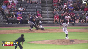 Slater de Brun doubles (1) on a line drive to center fielder Kevin Alvarez. J.D. Gonzalez scores. Alberth Palma to 3rd.