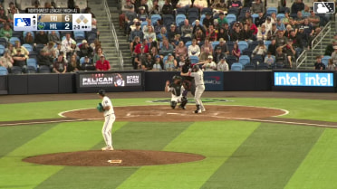 Alberto Rios singles on a ground ball to shortstop Kayson Cunningham. Slate Alford scores. Adrian Placencia to 3rd. Alberto Rios to 2nd. Alberto Rios advances to 2nd, on a throwing error by shortstop Kayson Cunningham.