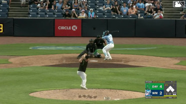 Ricardo Hurtado homers (4) on a fly ball to right field.