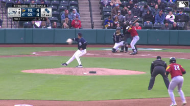 Max Burt singles on a line drive to right fielder George Valera. Eduardo Valencia scores. Andrew Navigato to 3rd. Max Burt to 2nd. Throwing error by right fielder George Valera.