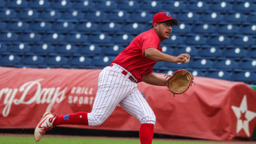 Heartbreak in Extras as Threshers Fall in Twelve