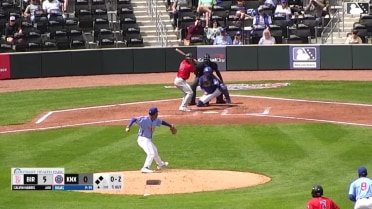 Calvin Harris doubles (1) on a sharp line drive to right fielder Seiya Suzuki. Samuel Zavala scores. Wilfred Veras scores.