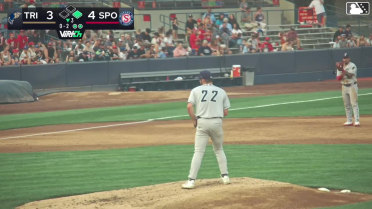 Zachary Redner In play, run(s) to Tommy Hopfe
