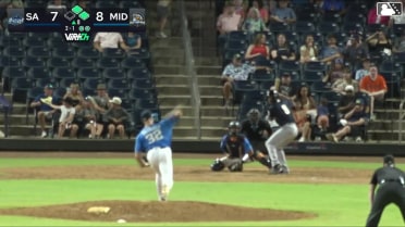 Luis Verdugo homers (7) on a fly ball to left field. Ryan Jackson scores. Braedon Karpathios scores.