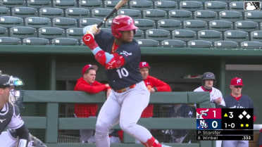 Gage Stanifer In play, run(s) to Aroon Escobar