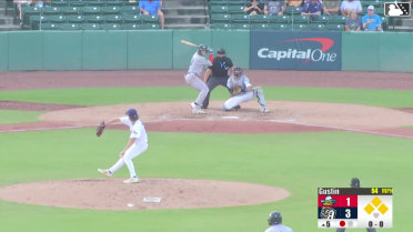 Harry Gustin In play, run(s) to Ben McLaughlin