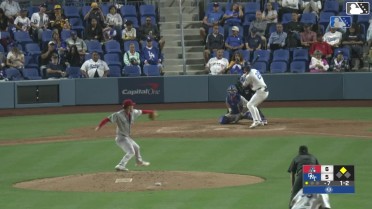 Easton Shelton reaches on a throwing error by third baseman Daniel Bucciero. Ching-Hsien Ko scores. Easton Shelton to 2nd.