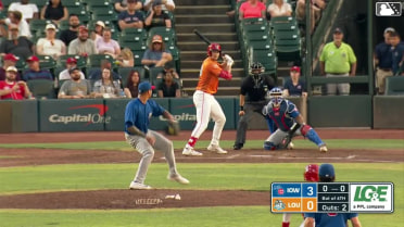 Michael Toglia homers (17) on a fly ball to left center field. Héctor Rodríguez scores.