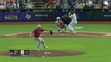 Diego Castillo doubles (15) on a sharp line drive to left fielder Zac Veen. Aaron Zavala scores. Diego Castillo out at 2nd, catcher Bryant Betancourt to second baseman Adael Amador.