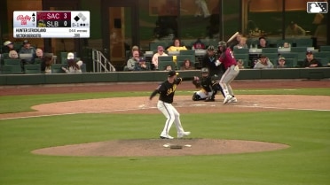 Hunter Strickland In play, run(s) to Victor Bericoto