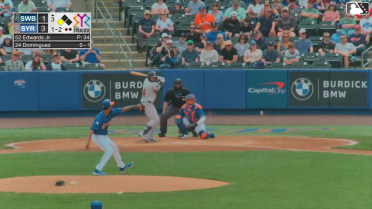 Carl Edwards Jr. In play, run(s) to Jasson Domínguez