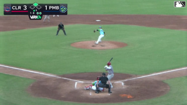 Ethan Young In play, run(s) to Manolfi Jimenez