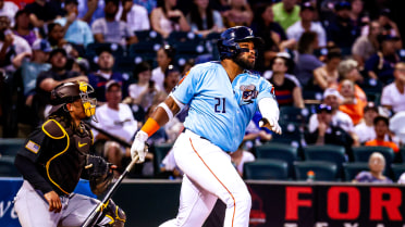 Multi-Homer Efforts From Whitcomb and Singleton Fuel Space Cowboys Comeback