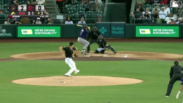 Drew Avans singles on a sharp line drive to center fielder Turner Hill. Braxton Fulford scores. Cole Carrigg scores.