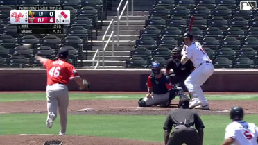 Blake Hunt singles on a line drive to right fielder Devin Taylor. Rodolfo Durán scores. Gage Workman to 2nd.