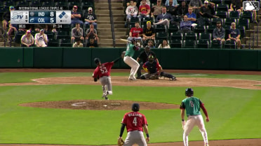 Petey Halpin homers (2) on a fly ball to right field. Kody Huff scores. Milan Tolentino scores.