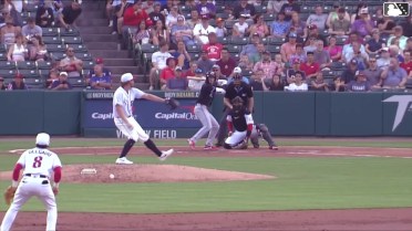 Petey Halpin homers (3) on a fly ball to left field. Kody Huff scores.