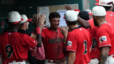 MacDonald's 11th Inning Walk-Off Caps Wild Comeback