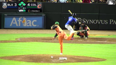 Blane Abeyta Swinging Strike to Jesús Made