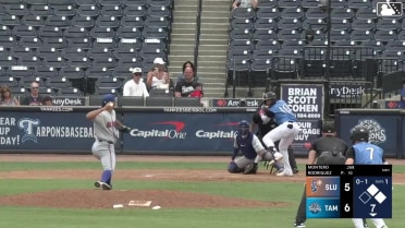 Hans Montero lines into a double play, shortstop Elian Peña to second baseman Sam Robertson. Bryce Martin-Grudzielanek out at 2nd.