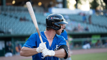 Keith's Multi-Hit, Multi-RBI Game Not Enough in Shuckers Setback to Clingstones