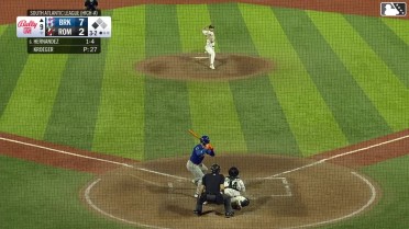Ronald Hernandez singles on a line drive to right fielder Jake Steels. Daiverson Gutierrez scores.