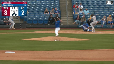 David Shields In play, run(s) to David García