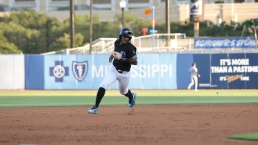 Shuckers Set Single-Season Franchise Stolen Base Record in Loss to Blue Wahoos