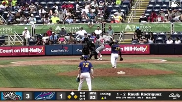 Luis Palacios In play, run(s) to Raudi Rodriguez