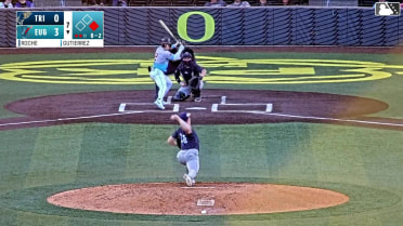 Carlos Gutierrez singles on a ground ball to left fielder Jorge Ruiz. Jose Astudillo scores. Carlos Gutierrez to 2nd. Carlos Gutierrez advances to 2nd, on a fielding error by left fielder Jorge Ruiz.