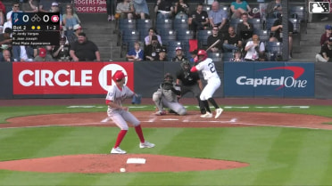 Jordy Vargas In play, run(s) to Jean Joseph