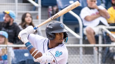 Curtis Washington Jr. homers (1) on a line drive to left center field.