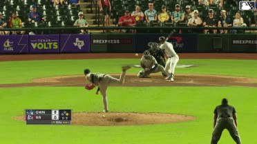 Justin Foscue singles on a sharp line drive to left fielder DaShawn Keirsey Jr. Jonah Bride scores.