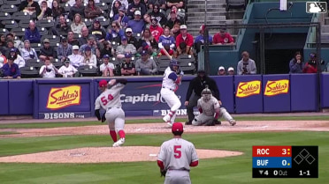 Yohendrick Piñango homers (9) on a line drive to right field.