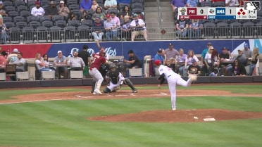 Marcus Lee Sang walks. Keith Jones II scores. Ian Moller to 3rd. Corey Joyce to 2nd.