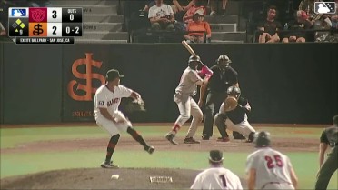 Fernando Vasquez In play, run(s) to Pedro Blanco