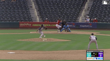Alimber Santa In play, run(s) to Drew Avans