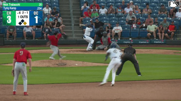 Tyriq Kemp homers (6) on a fly ball to left field. Derlin Figueroa scores.