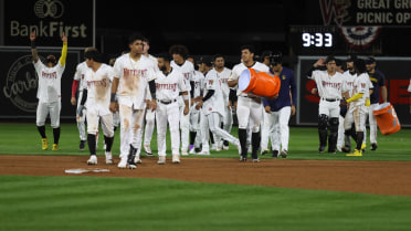 Rattlers to Play for Midwest League Pennant after Walkoff Winner