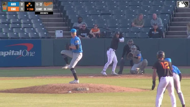 Carter Young singles on a line drive to right fielder Guy Lipscomb. Adam Retzbach scores. Tavian Josenberger scores.