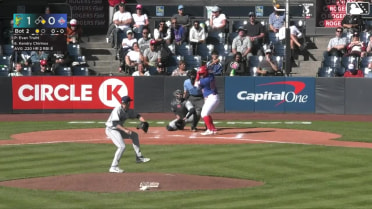 Kendry Chirinos doubles (3) on a fly ball to left fielder Carlos Jimenez. Alexis Hernandez scores.